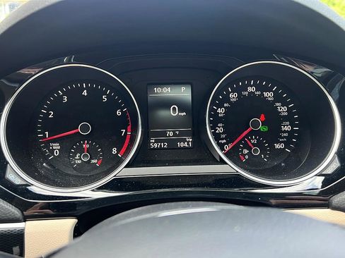 Used 2016 Volkswagen Jetta SEL FWD image 13