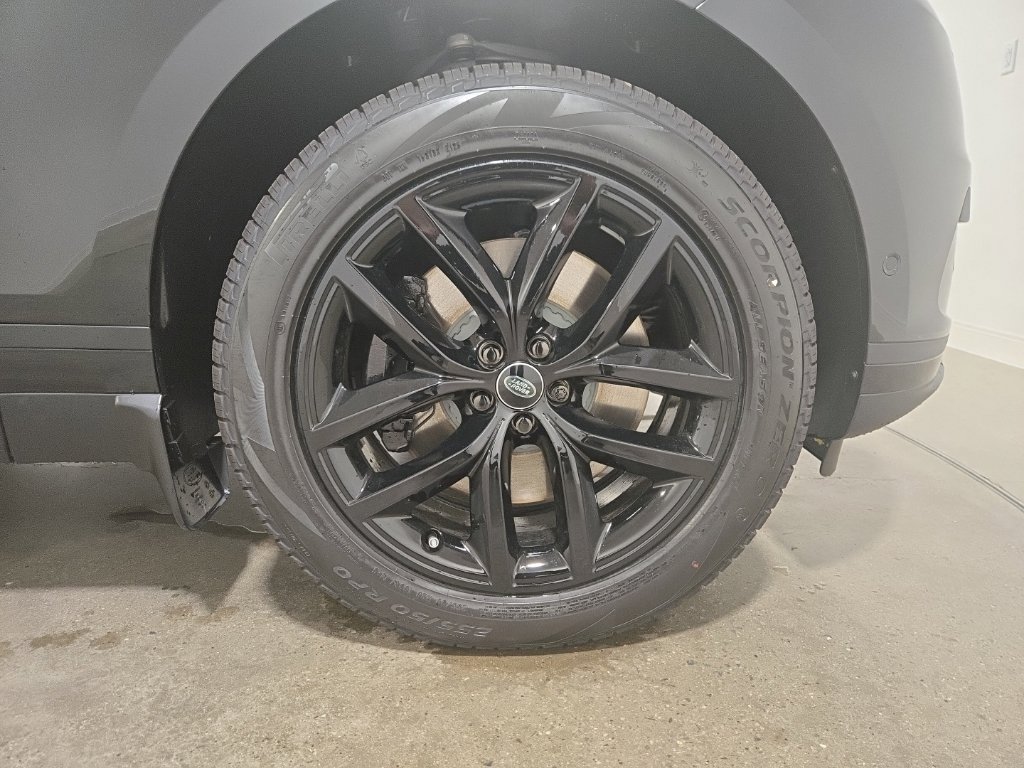New 2026 Land Rover Range Rover Velar S AWD/4WD image 10