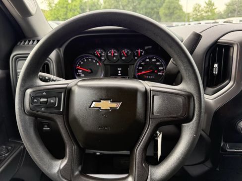 Used 2020 Chevrolet Silverado 1500 Custom w/ Custom Value Package RWD image 23