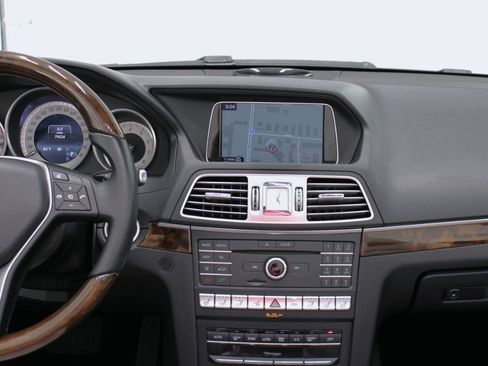 Used 2016 Mercedes-Benz E 400 Cabriolet w/ Premium 3 Package image 55