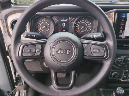 New 2026 Jeep Gladiator Sport image 9