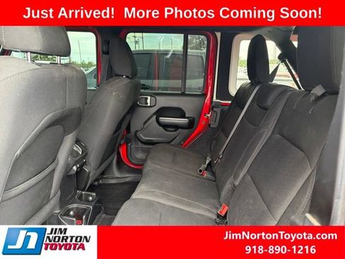 Used 2019 Jeep Wrangler Unlimited Sport AWD/4WD image 8
