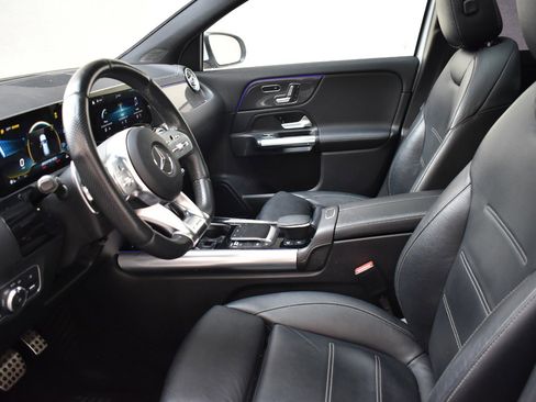 Used 2021 Mercedes-Benz GLA 35 AMG 4MATIC w/ Premium Package image 13