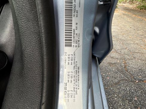 Used 2015 Chrysler 200 Limited image 49