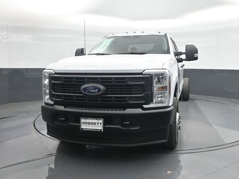 New 2025 Ford F350 XL image 5