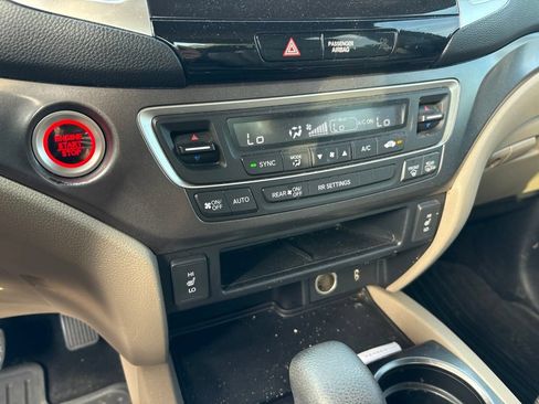 Used 2017 Honda Ridgeline RTL-T image 24