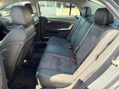 Used 2009 Chevrolet Malibu LT w/ HFV6 Engine Package FWD image 22