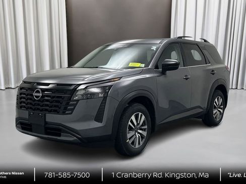 New 2026 Nissan Pathfinder SL AWD/4WD image 1