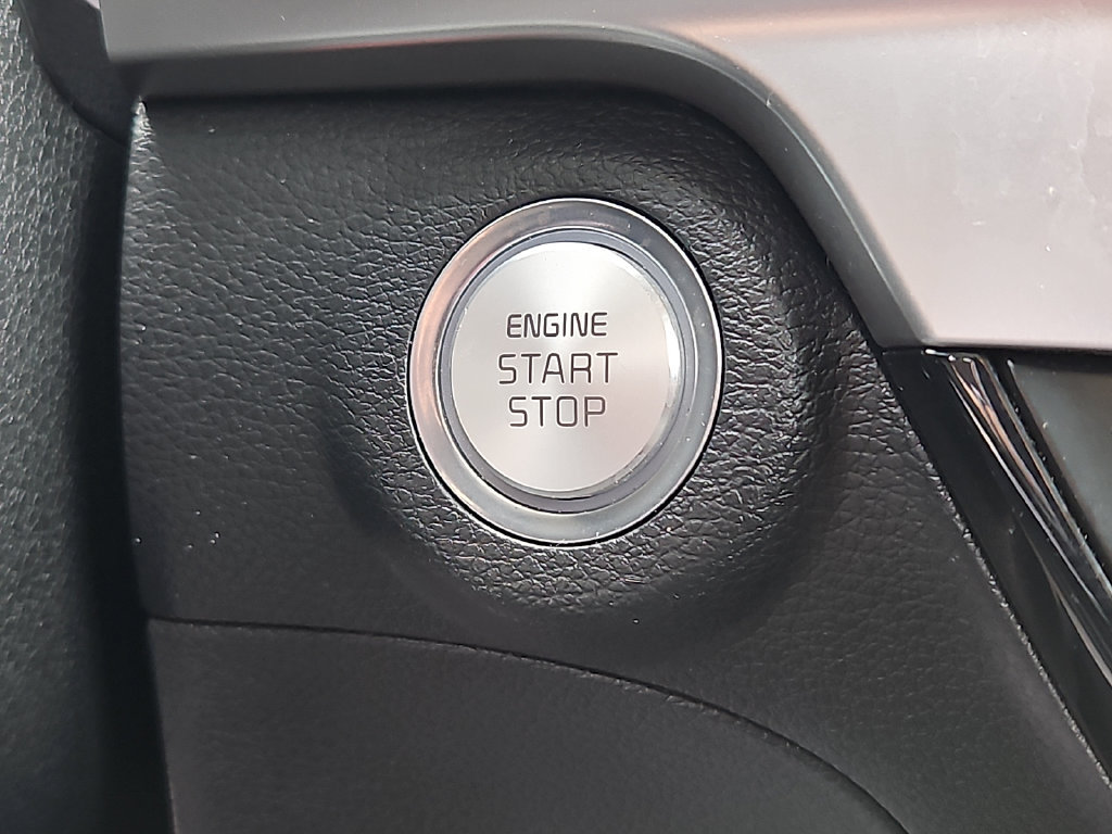Certified 2024 Kia Telluride LX AWD/4WD image 24