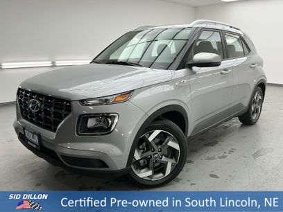 Used 2025 Hyundai Venue SEL