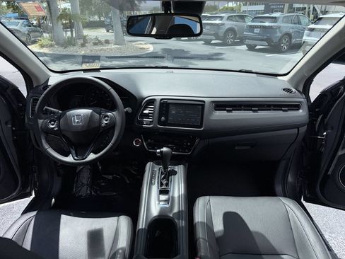 Used 2022 Honda HR-V EX-L image 32