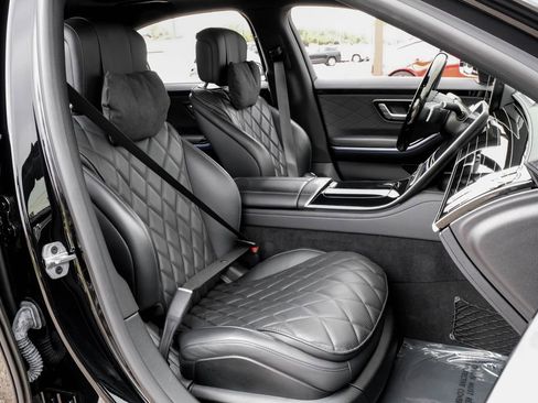 Used 2022 Mercedes-Benz S 580 4MATIC Sedan image 32