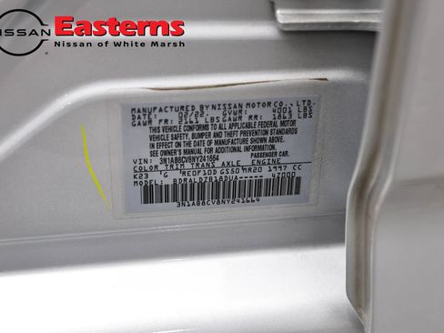 Used 2022 Nissan Sentra SV FWD image 34