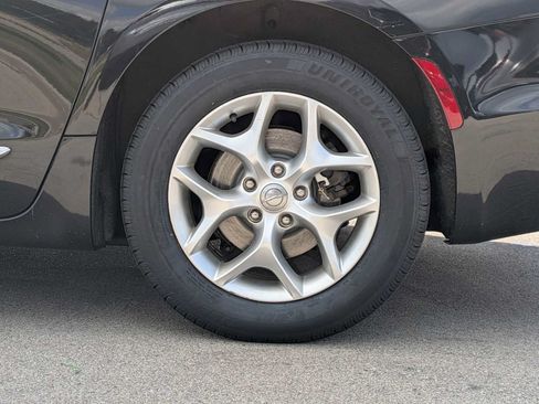 Certified 2018 Chrysler Pacifica Touring-L FWD image 14