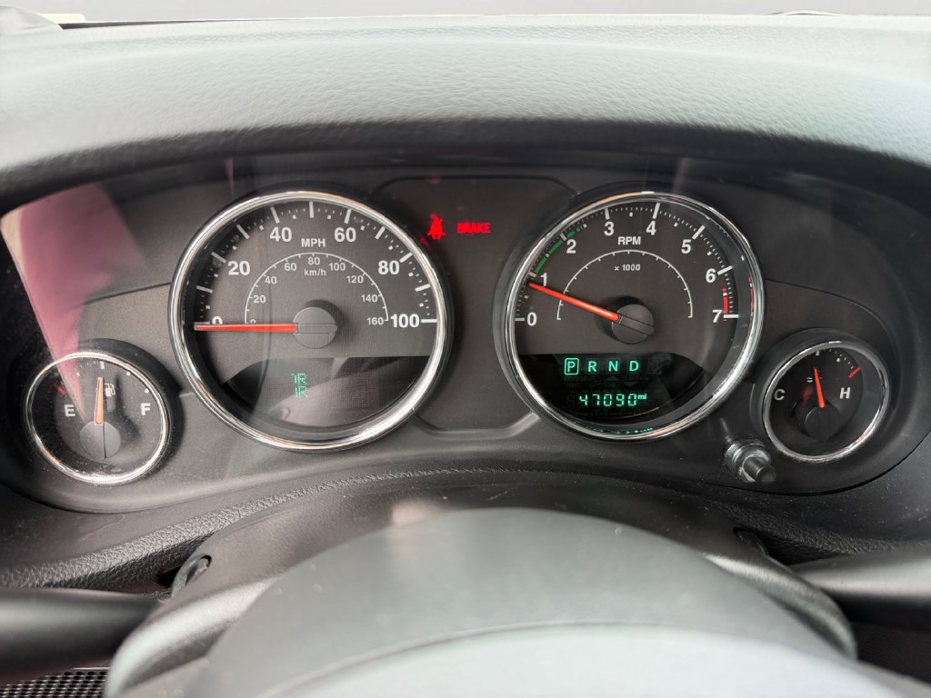 Used 2017 Jeep Wrangler Sport w/ Quick Order Package 24S AWD/4WD image 25