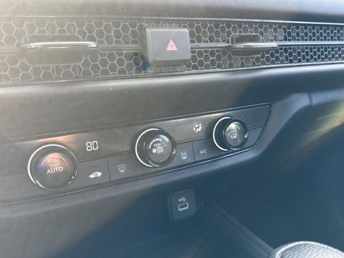 Used 2023 Honda HR-V LX image 19