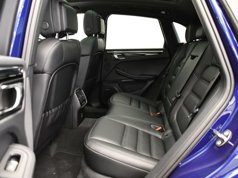Certified 2026 Porsche Macan AWD/4WD image 46