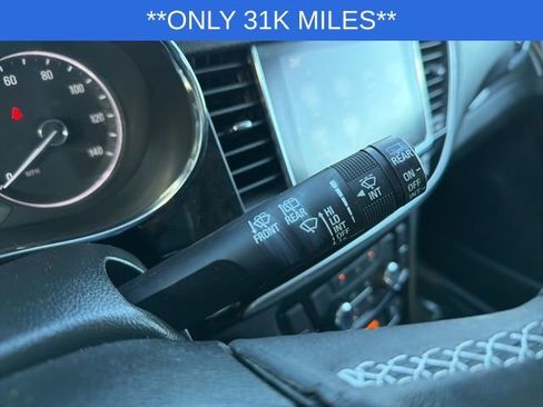 Used 2018 Buick Encore Preferred image 29