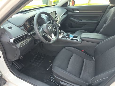 Used 2022 Nissan Altima 2.5 S FWD image 7