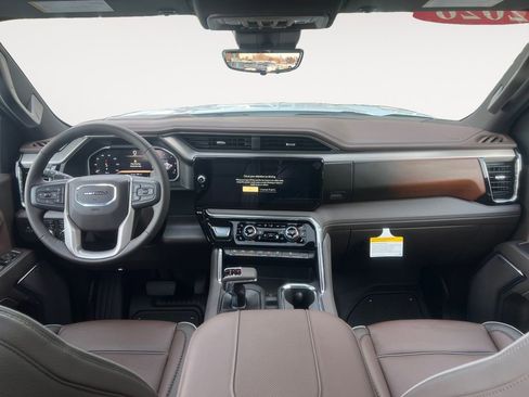 New 2026 GMC Sierra 1500 Denali w/ Denali Reserve Package AWD/4WD image 10