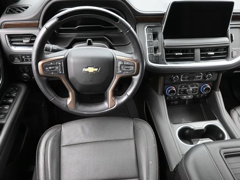 Used 2023 Chevrolet Tahoe High Country w/ Advanced Technology Package AWD/4WD image 17