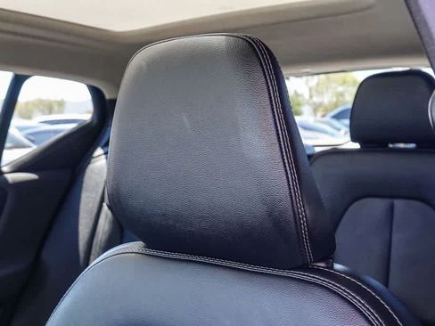 Used 2024 Volvo XC40 B5 Ultimate w/ Protection Package Premier AWD/4WD image 24