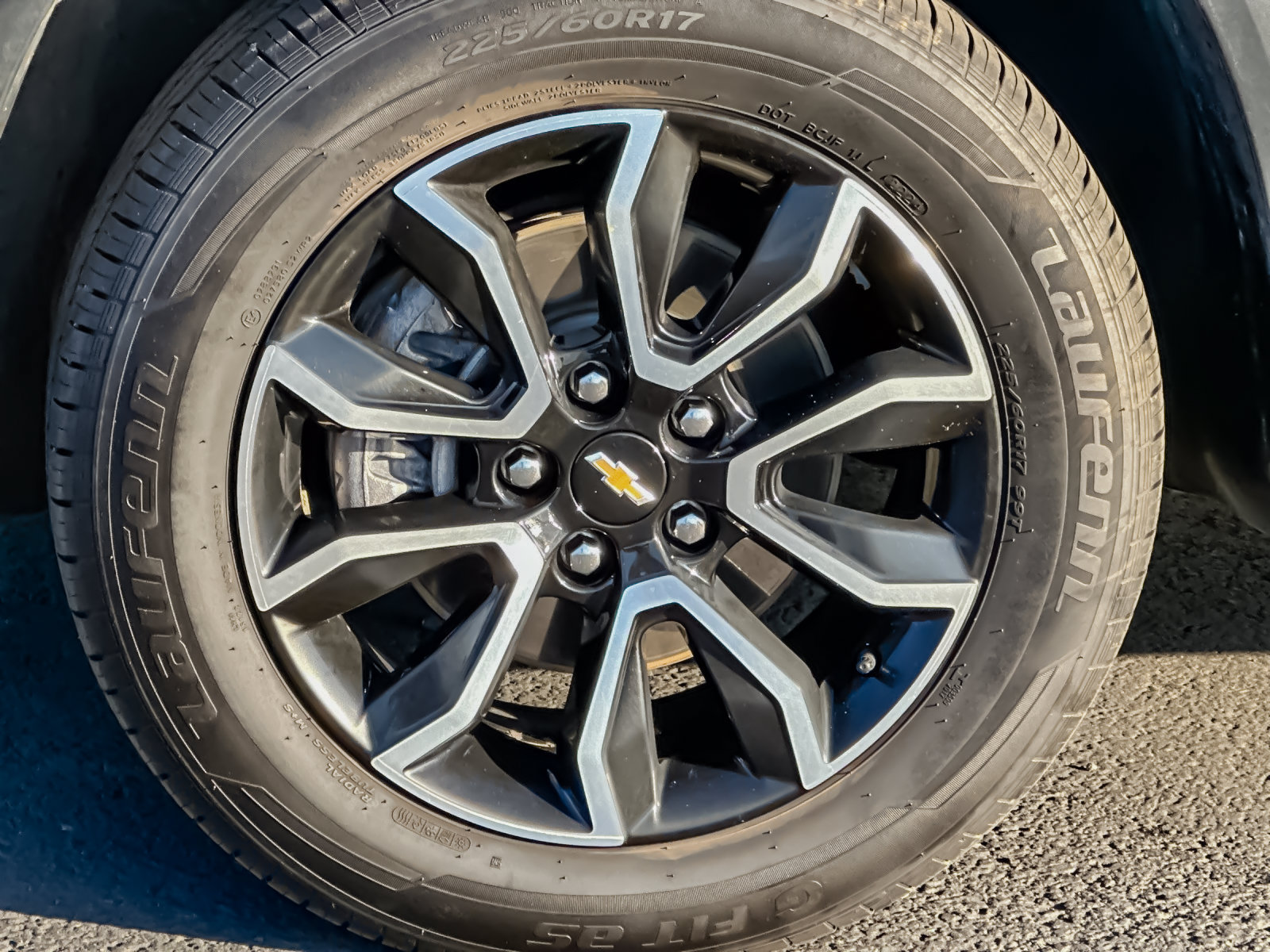 Used 2021 Chevrolet TrailBlazer ACTIV w/ Technology Package AWD/4WD image 28
