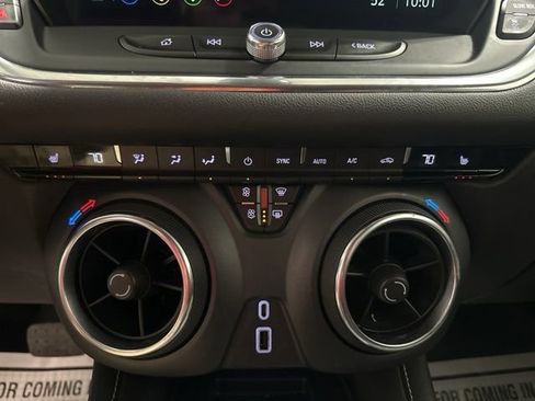 Used 2023 Chevrolet Blazer LT w/ Convenience Package image 25