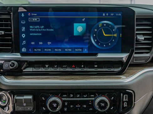 Used 2026 Chevrolet Silverado 3500 LT w/ Convenience Package image 24