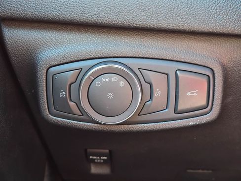 Used 2019 Lincoln MKC Premiere FWD image 24