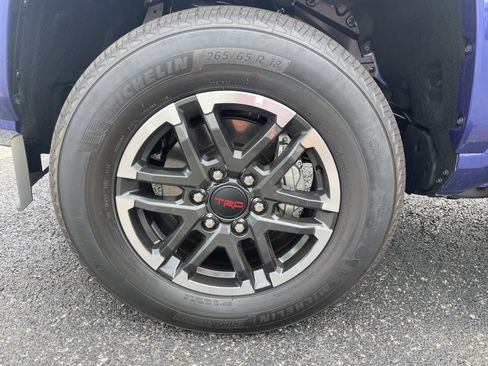 New 2025 Toyota Tacoma TRD Sport image 27