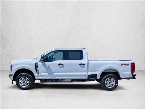 New 2026 Ford F250 XLT w/ FX4 Off-Road Package AWD/4WD image 5