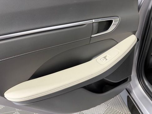 Used 2023 Hyundai Sonata Limited FWD image 29