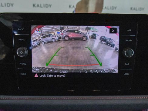 Used 2025 Volkswagen Jetta GLI Autobahn FWD image 6