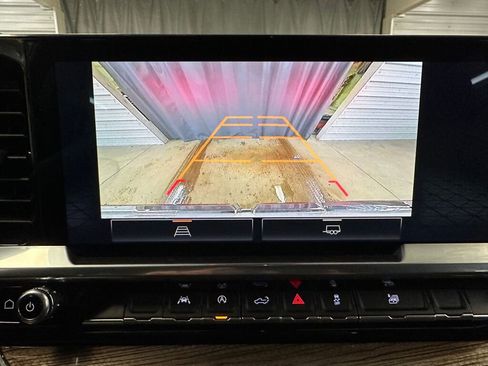 Certified 2023 GMC Sierra 1500 Elevation image 14