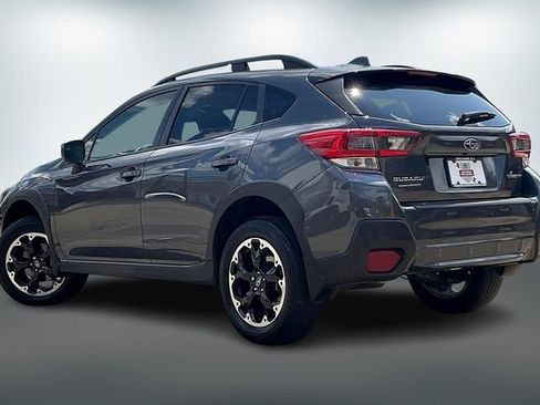 Used 2023 Subaru Crosstrek 2.0i Premium image 11