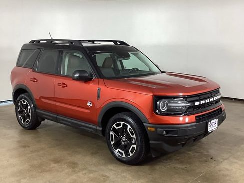 Certified 2023 Ford Bronco Sport Outer Banks w/ Tech Package AWD/4WD image 6