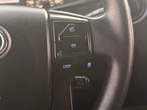 Used 2016 Toyota Tundra SR image 39