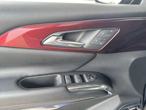 Certified 2024 Chevrolet Traverse RS w/ LPO, Floor Liner Package AWD/4WD image 15