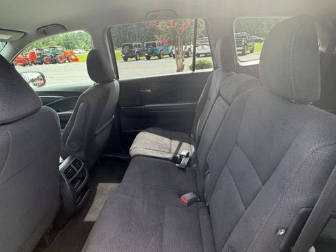 Used 2018 Honda Pilot LX image 14