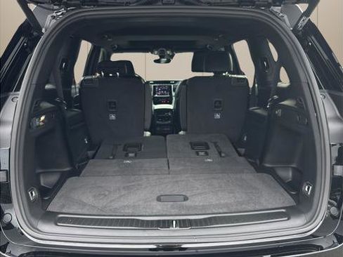 New 2025 Jeep Grand Cherokee L Altitude image 14