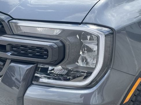 New 2026 Ford Ranger XLT w/ FX4 Off-Road Package AWD/4WD image 7