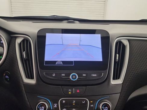 Used 2024 Chevrolet Malibu LT FWD image 23