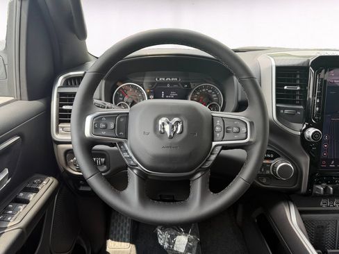 New 2026 RAM 1500 Big Horn AWD/4WD image 12