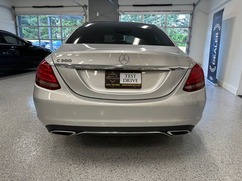 Used 2017 Mercedes-Benz C 300 Luxury image 8