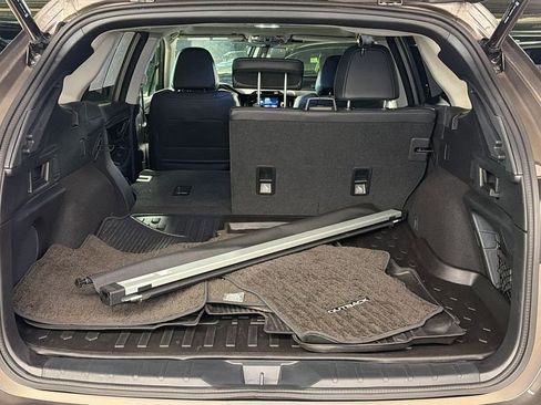 Used 2023 Subaru Outback Limited AWD/4WD image 14