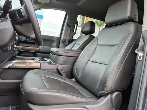 Used 2019 Chevrolet Silverado 1500 LT Trail Boss AWD/4WD image 21