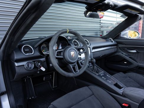 Used 2025 Porsche 718 Boxster Spyder RS image 4