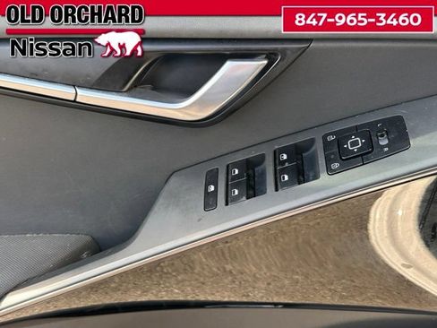 Used 2023 Kia Niro Wind w/ Wind Preserve Package FWD image 9