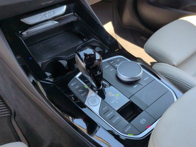 Used 2024 BMW X3 sDrive30i w/ Premium Package RWD image 24